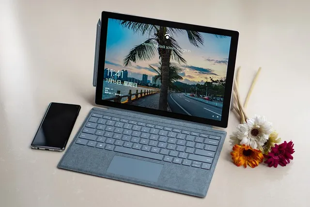 Laptop z systemem operacyjnym Windows czy bez?